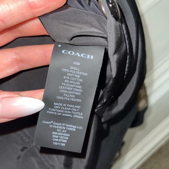 COACH reversible Signature Jacket✨ - Picture 8 of 9